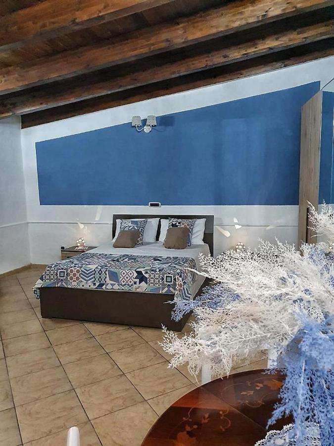 Bed and Breakfast La Dependance Торре-Аннунциата Экстерьер фото